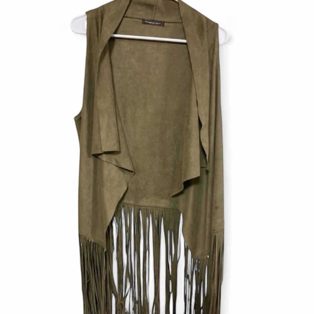 ⭐️ 3/$15 • DoEverythingInLove• Olive• Fringe Vest
